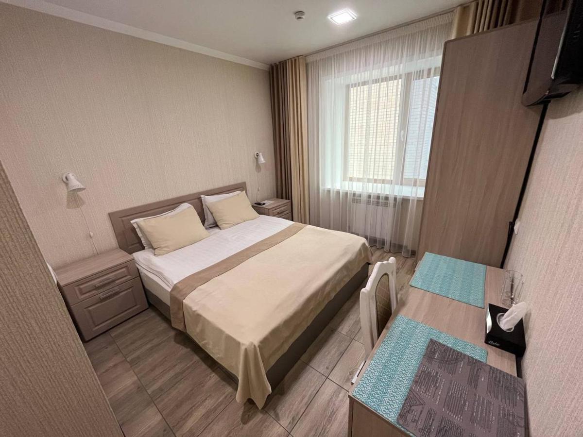 Altyn Adam Hotel Petropavlovsk Bagian luar foto