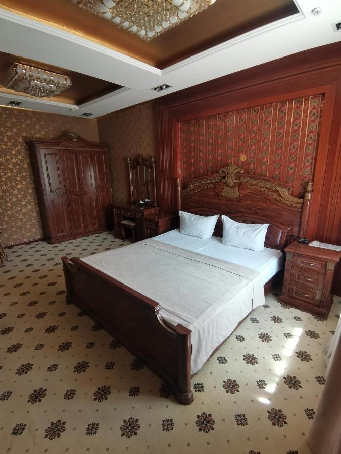 Altyn Adam Hotel Petropavlovsk Bagian luar foto