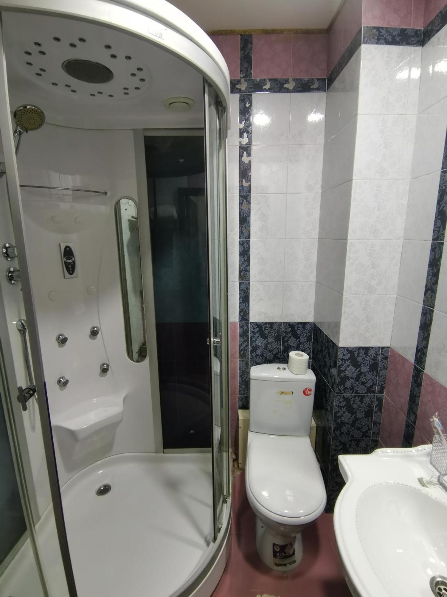 Altyn Adam Hotel Petropavlovsk Bagian luar foto